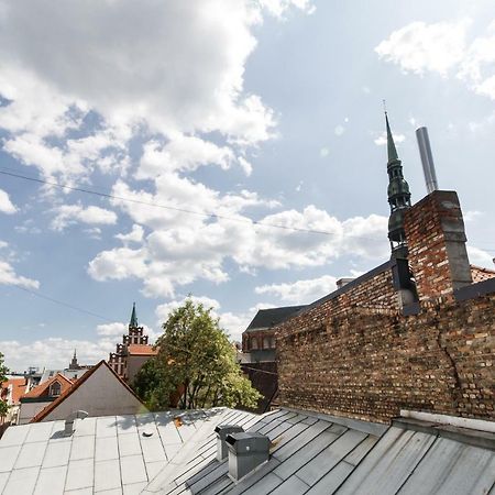Cozy Studio Mansard Riga Old Town Aptartment, Ac Luaran gambar