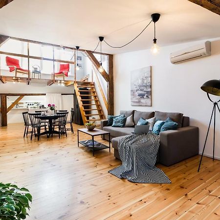 Cozy Studio Mansard Riga Old Town Aptartment, Ac Luaran gambar