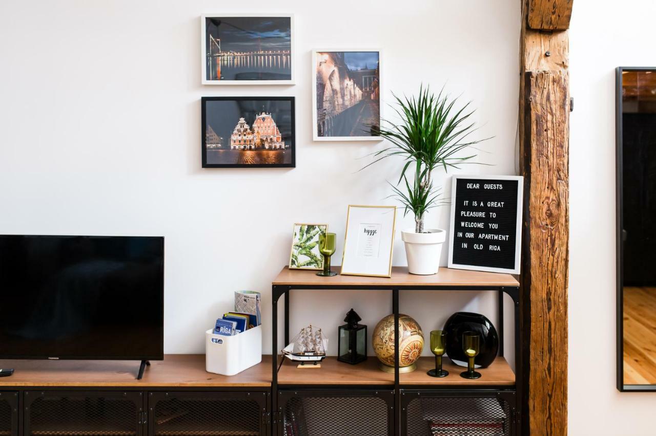 Cozy Studio Mansard Riga Old Town Aptartment, Ac Luaran gambar