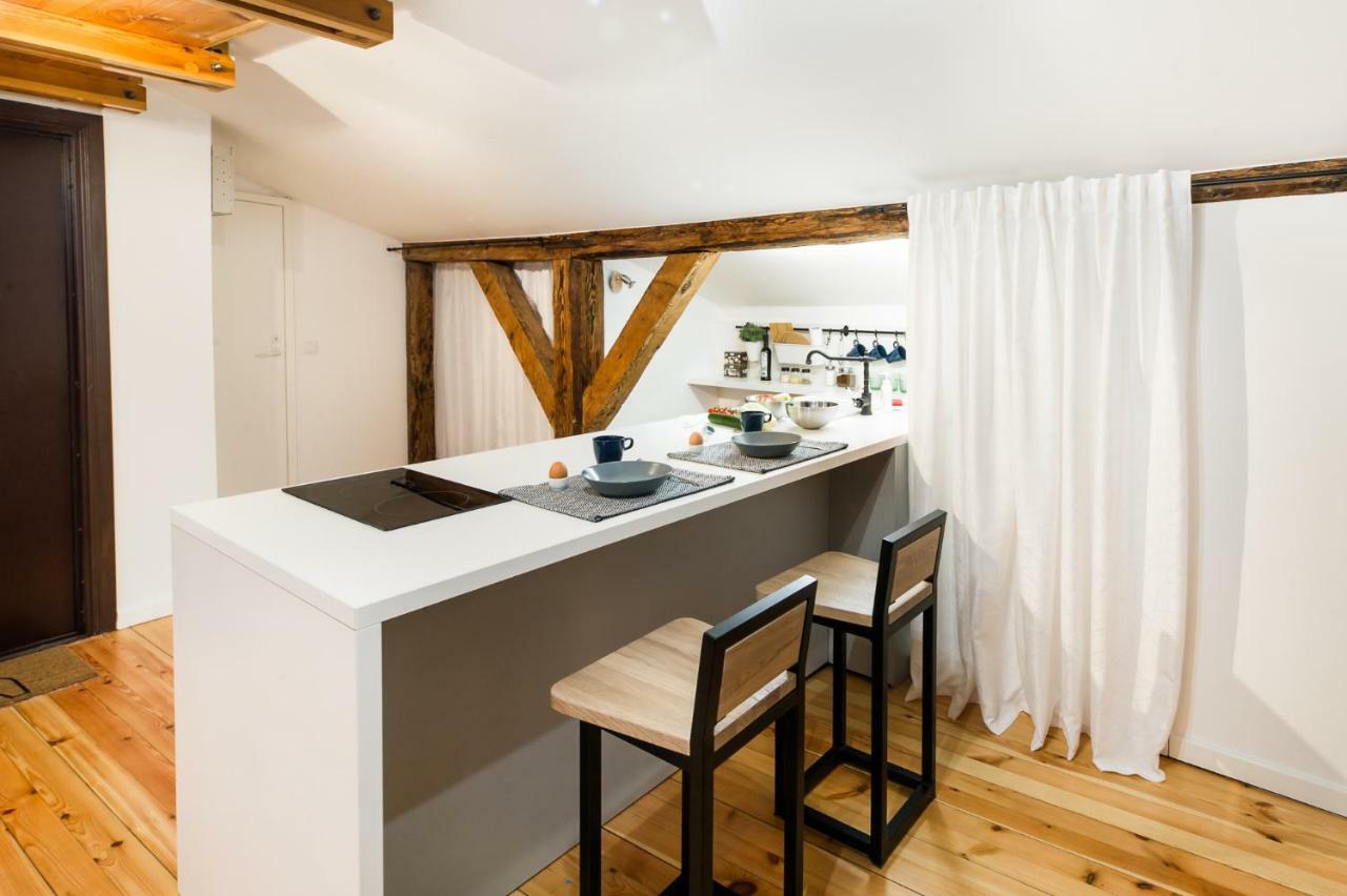 Cozy Studio Mansard Riga Old Town Aptartment, Ac Luaran gambar