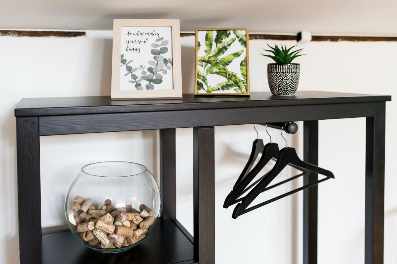 Cozy Studio Mansard Riga Old Town Aptartment, Ac Luaran gambar