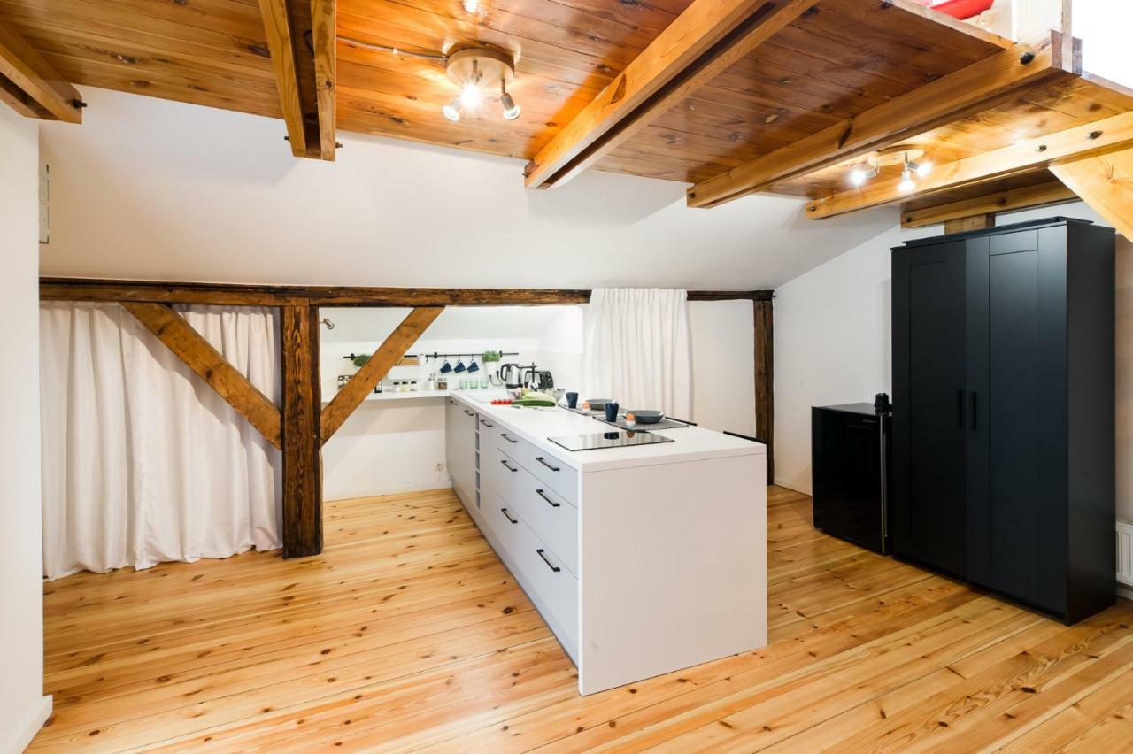 Cozy Studio Mansard Riga Old Town Aptartment, Ac Luaran gambar