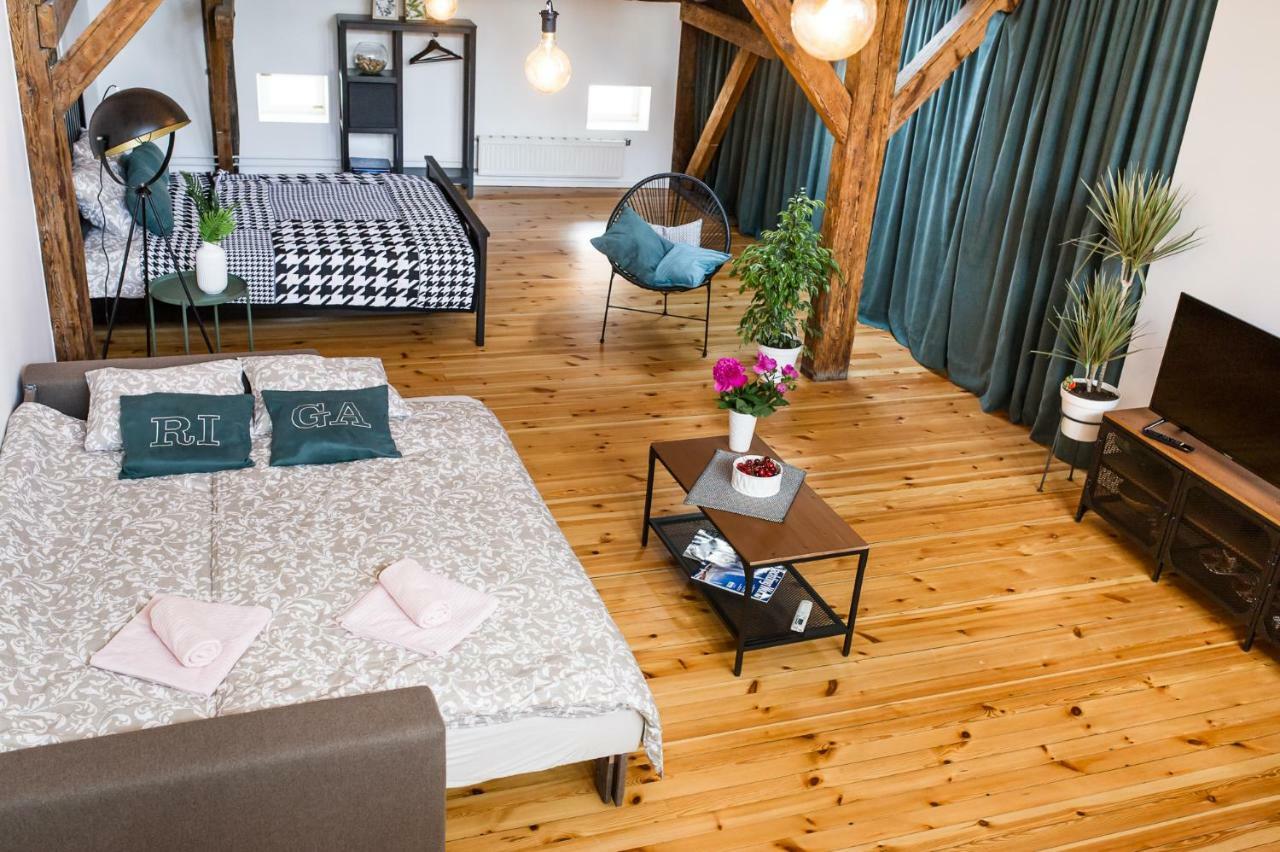 Cozy Studio Mansard Riga Old Town Aptartment, Ac Luaran gambar
